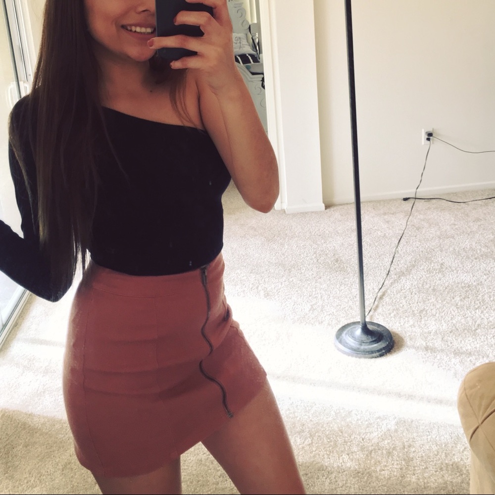 Pink zip up skirt